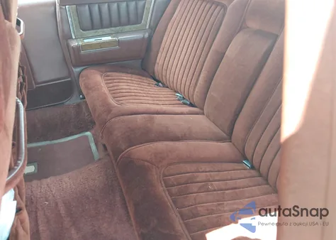 1979 Cadillac Coupe Deville from USA, damaged, VIN 6D47S9C379501